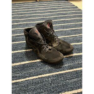 Mma Wrestling Shoes ASICS Size 11 Black